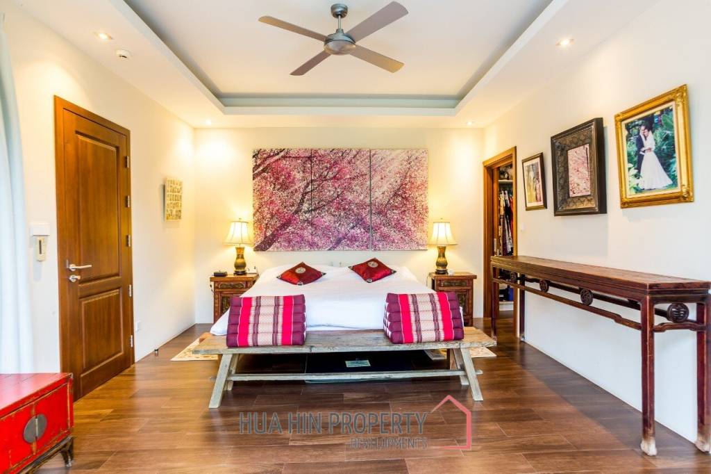 Luxury 3 Bed 3 Bath Mountain View Pool Villa For Sale at Baan Ing Phu