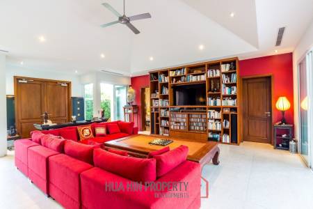Luxury 3 Bed 3 Bath Mountain View Pool Villa For Sale at Baan Ing Phu