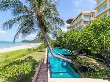 Luxury 3 Bed 330 SQM Beachfront Condo