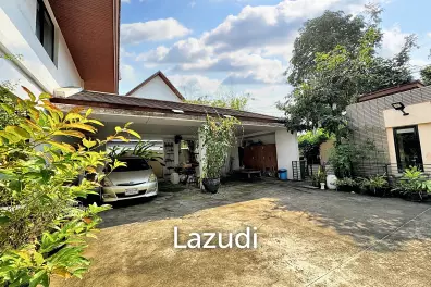 6 Bed 4 Bath 800 SQ.M House for sale in Ekkamai