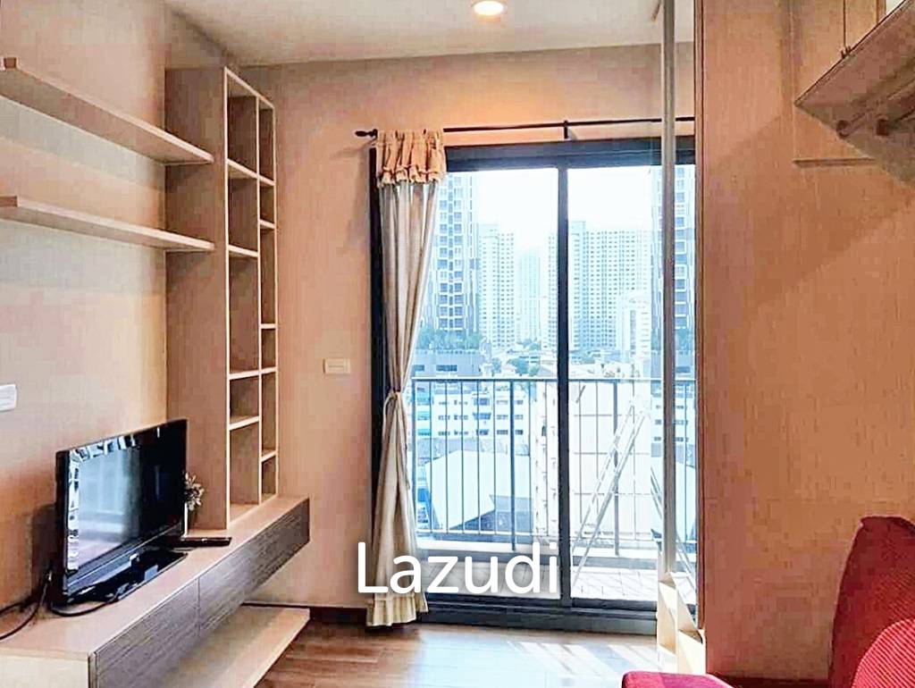 1 Bed 1 Bath 32 SQ.M at Onyx Phaholyothin