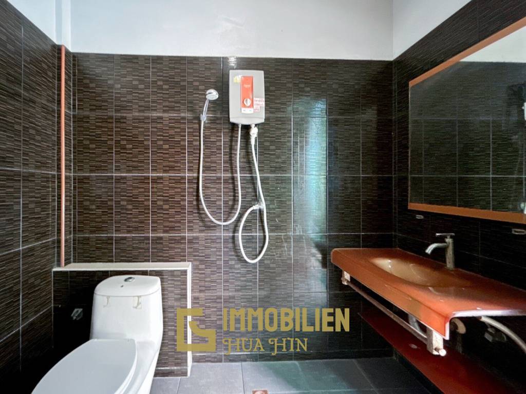 5 Bedrooms Pool Villa For Rent In Nong Khon