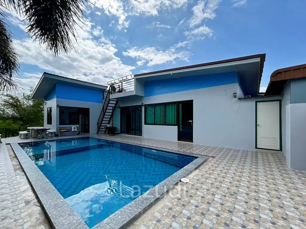 5 Bedrooms Pool Villa For Rent In Nong Khon