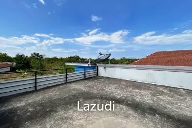 5 Bedrooms Pool Villa For Rent In Nong Khon
