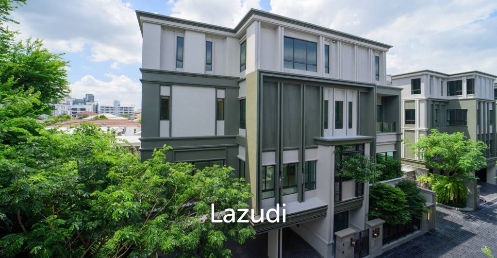Luxury Lavista Prestige Villa in Ekkamai