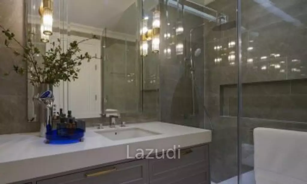 Luxury Lavista Prestige Villa in Ekkamai