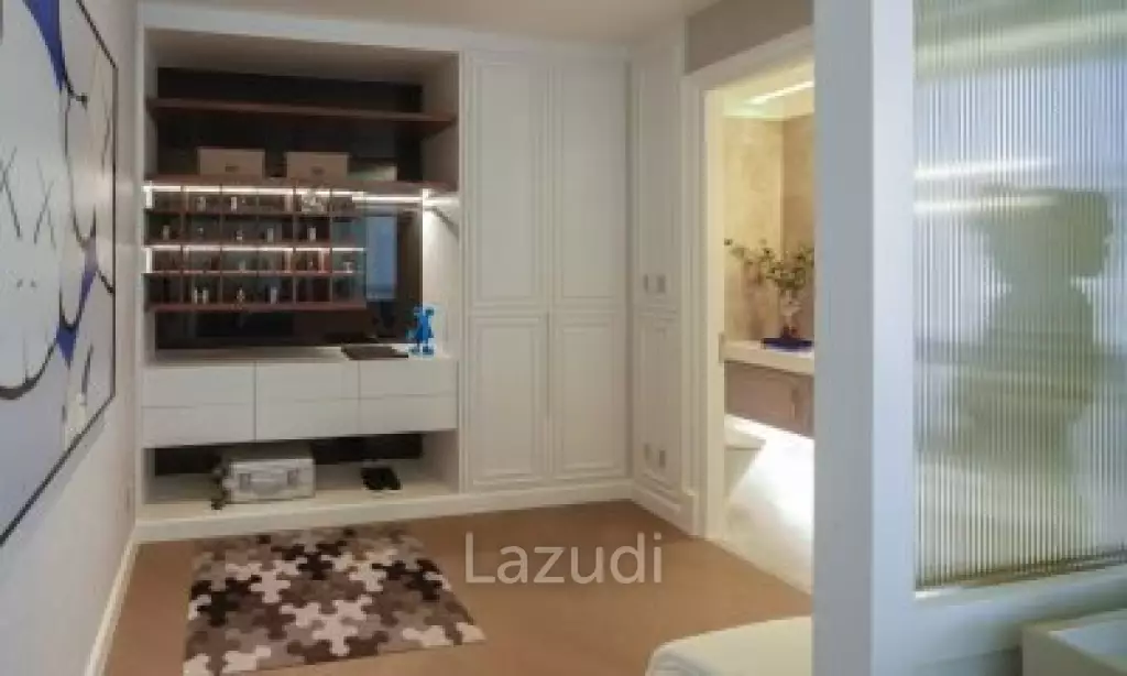 Luxury Lavista Prestige Villa in Ekkamai