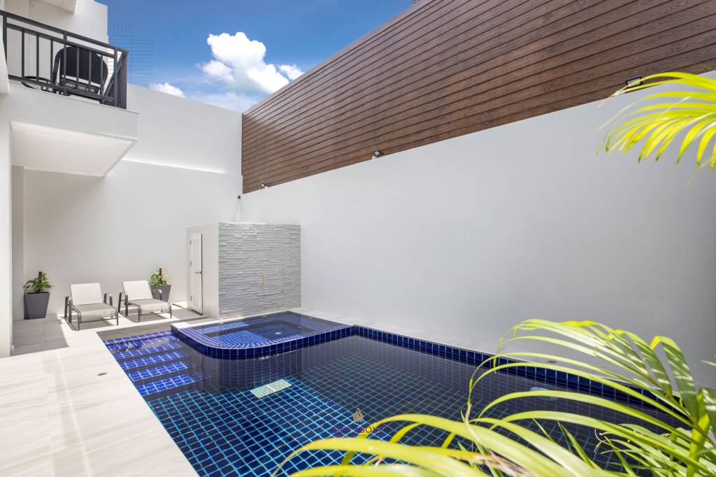 Elegant Villa with Private Pool in Rawai, Phuket