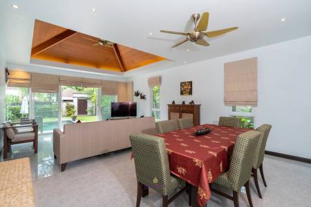 Luxurious 3-Bedroom Villa in Rawai, Phuket