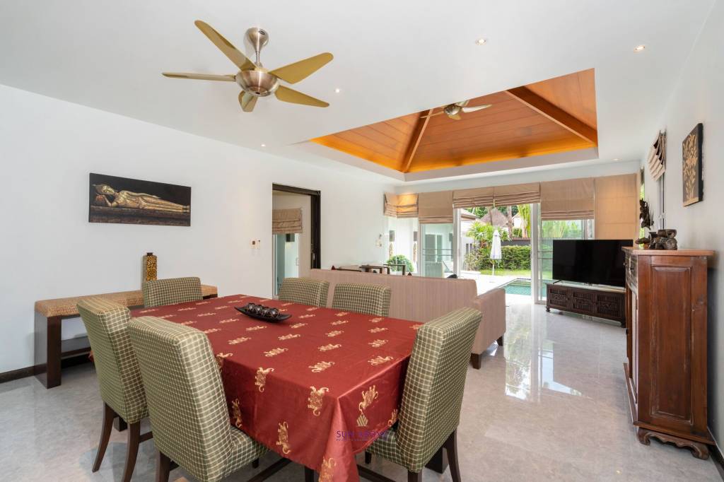 Luxurious 3-Bedroom Villa in Rawai, Phuket