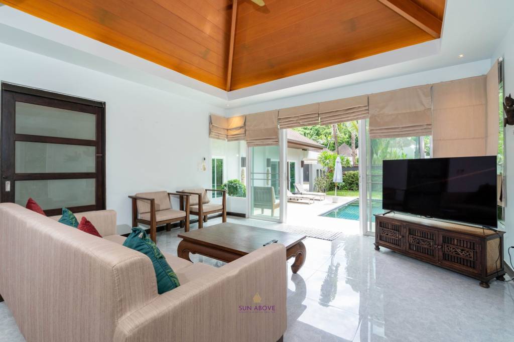 Luxurious 3-Bedroom Villa in Rawai, Phuket