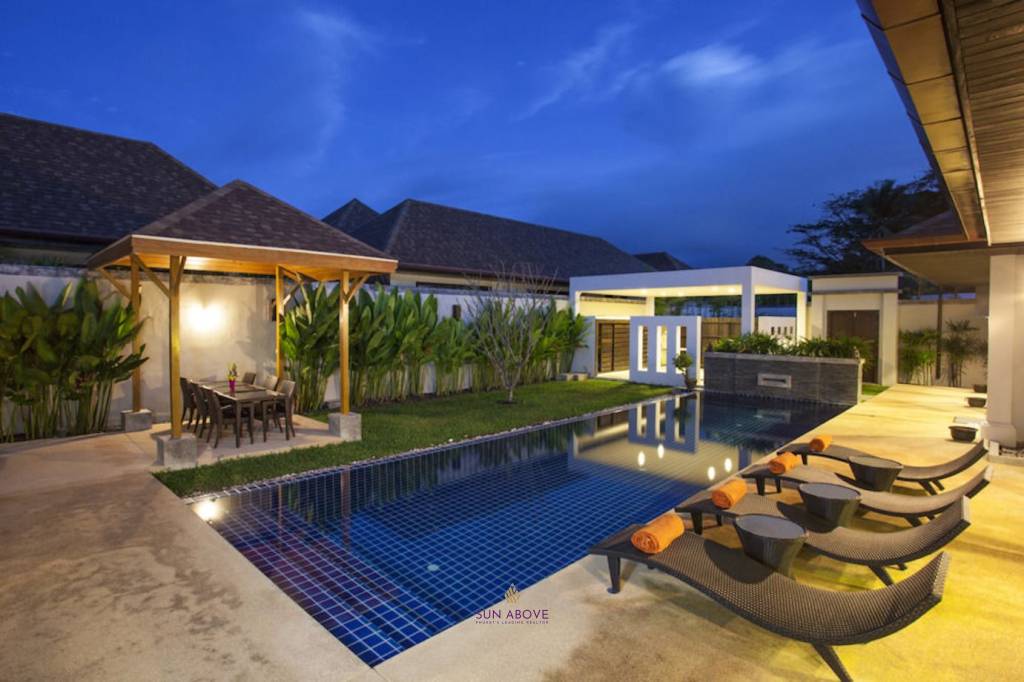 4 BEDROOMS POOL VILLA | NAIHARN RAWAI