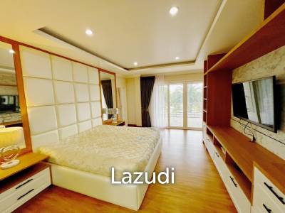 5 Beds 5 Baths 440 SQ.M. Pool Villa in Huay Yai