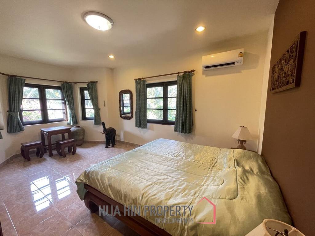 Khao Tao: Resort with sense of freedom on a large piece of land