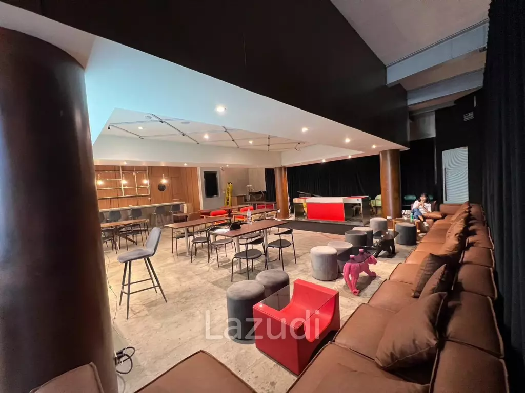 Ultra-Luxury Retail Space in Vibrant Bangkok