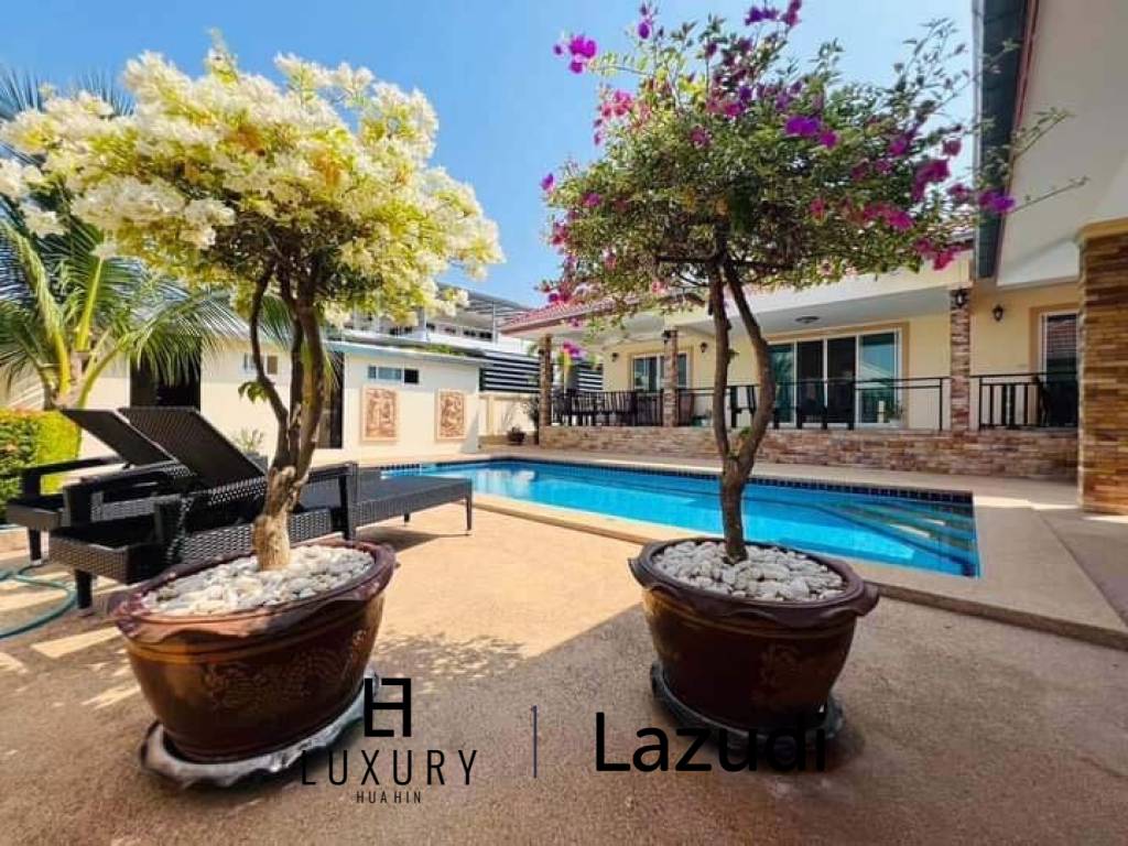 3 Bedrooms Pool Villa For Sale in Cha -Am