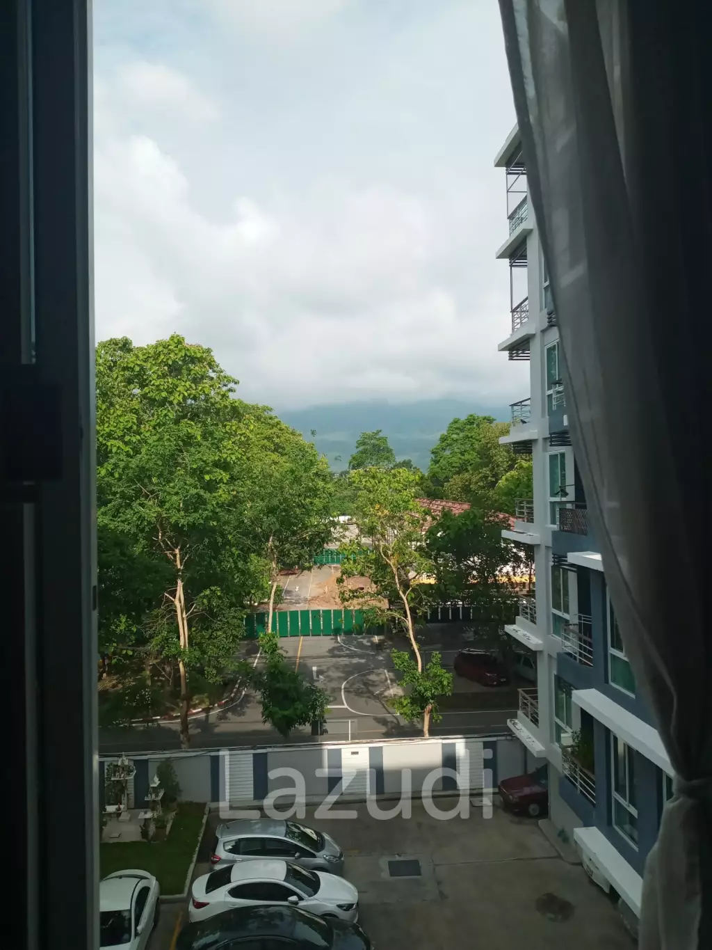 Condo with view of Doi Suthep - One Plus Jed Yod Condo