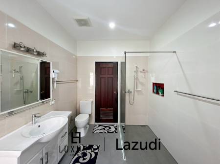 Hua Hin Palm Village : 3 Bed 2 Bath On 612 SQM Land Plot