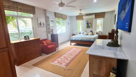 Charming 3 Bedroom Villa Near Kathu Waterfall