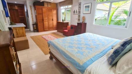 Charming 3 Bedroom Villa Near Kathu Waterfall