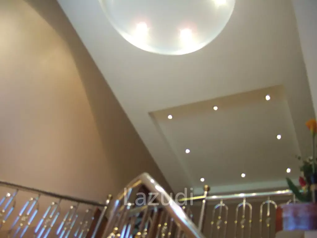 Thongsai waterfront Palace 5 Bed at Bang Saphan