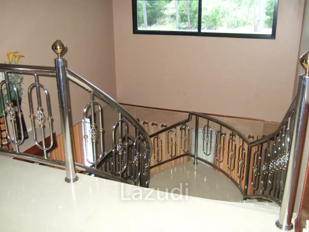 Thongsai waterfront Palace 5 Bed at Bang Saphan