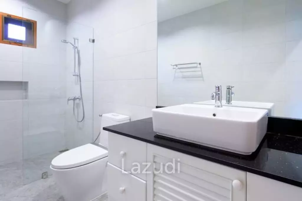 Luxurious 4-Bedroom Villa in Hua Hin Hillside Hamlet