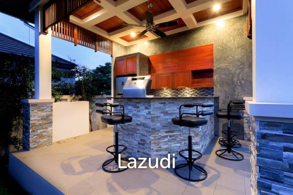 Luxurious 4-Bedroom Villa in Hua Hin Hillside Hamlet