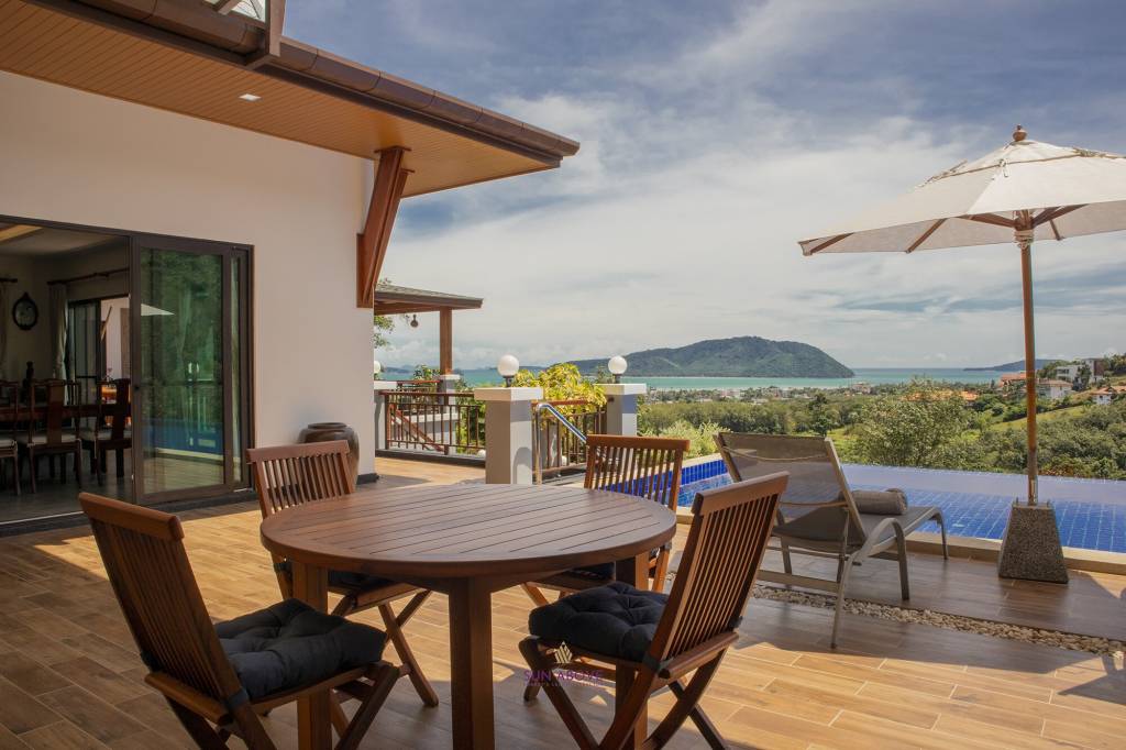 4 BEDROOM SEA VIEW HILLSIDE VILLA | RAWAI