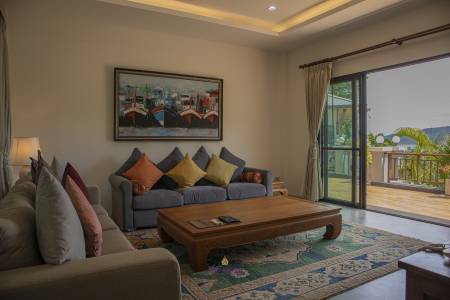 4 BEDROOM SEA VIEW HILLSIDE VILLA | RAWAI