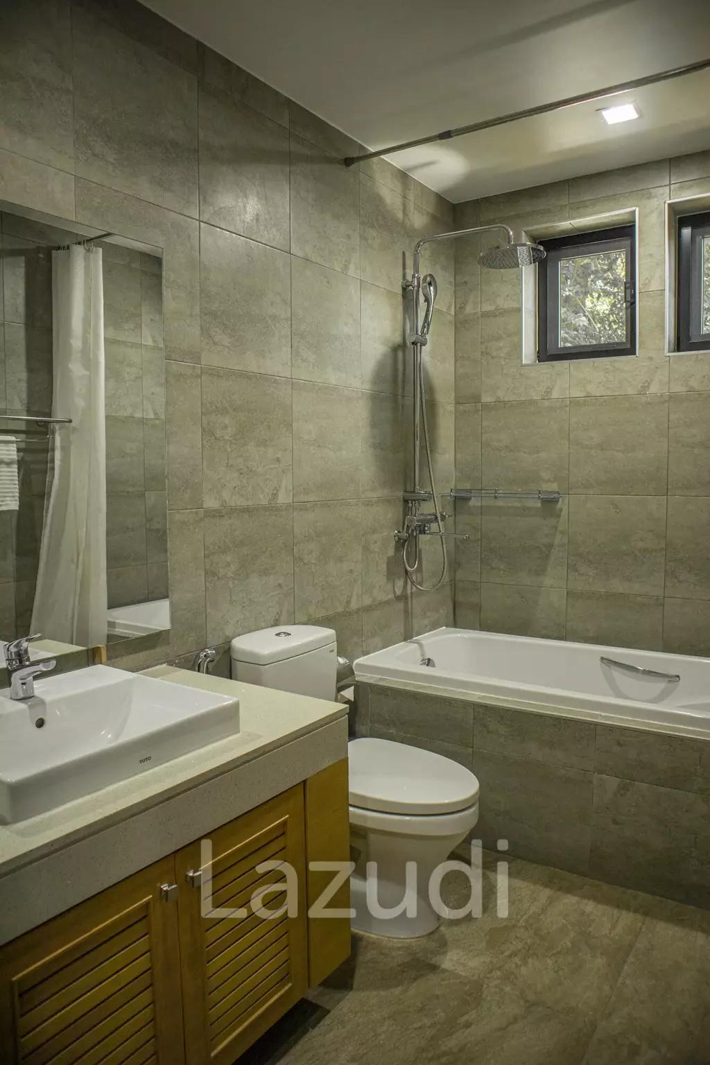 4 BEDROOM SEA VIEW HILLSIDE VILLA | RAWAI