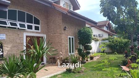 Elegant Detached 4 Bedroom Home: Chalong