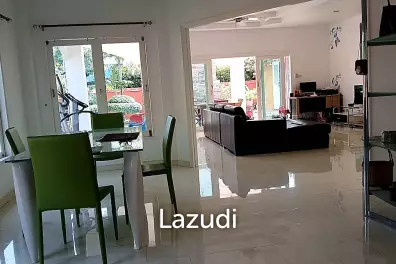 Elegant Detached 4 Bedroom Home: Chalong