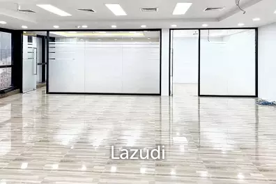 Luxurious Office Space in Phayathai Plaza, Bangkok