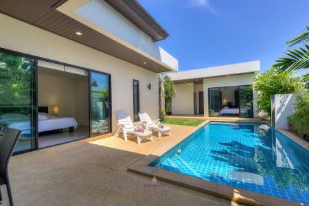 Rawai Villa with Private Pool and Modern Comfort