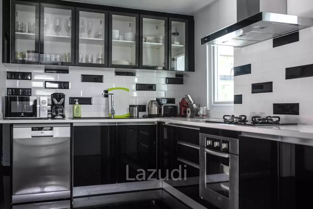 3 Bath 3 Bath Private Pool Villa For Rent In Rawai