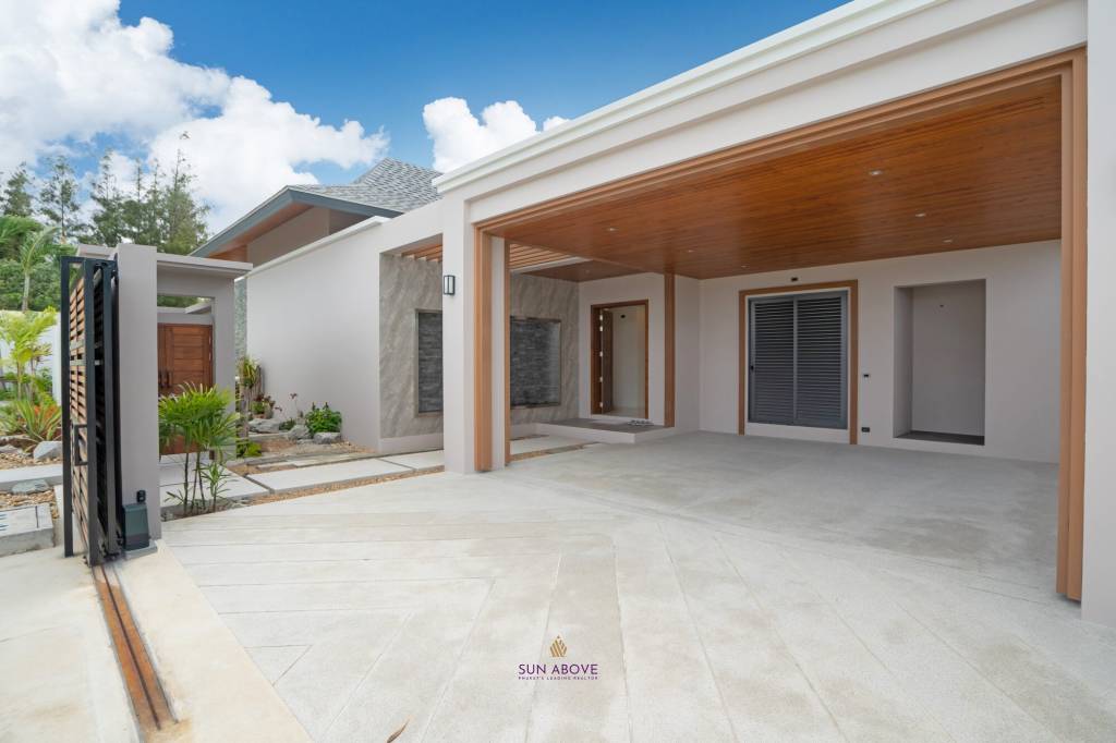 3 Bed 4 Bath 408.60 SQ.M. The Breeze Villas