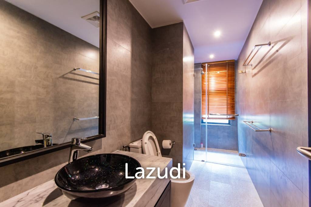 1,207 Sqm 4 Bed 5 Bath Villa For Sale