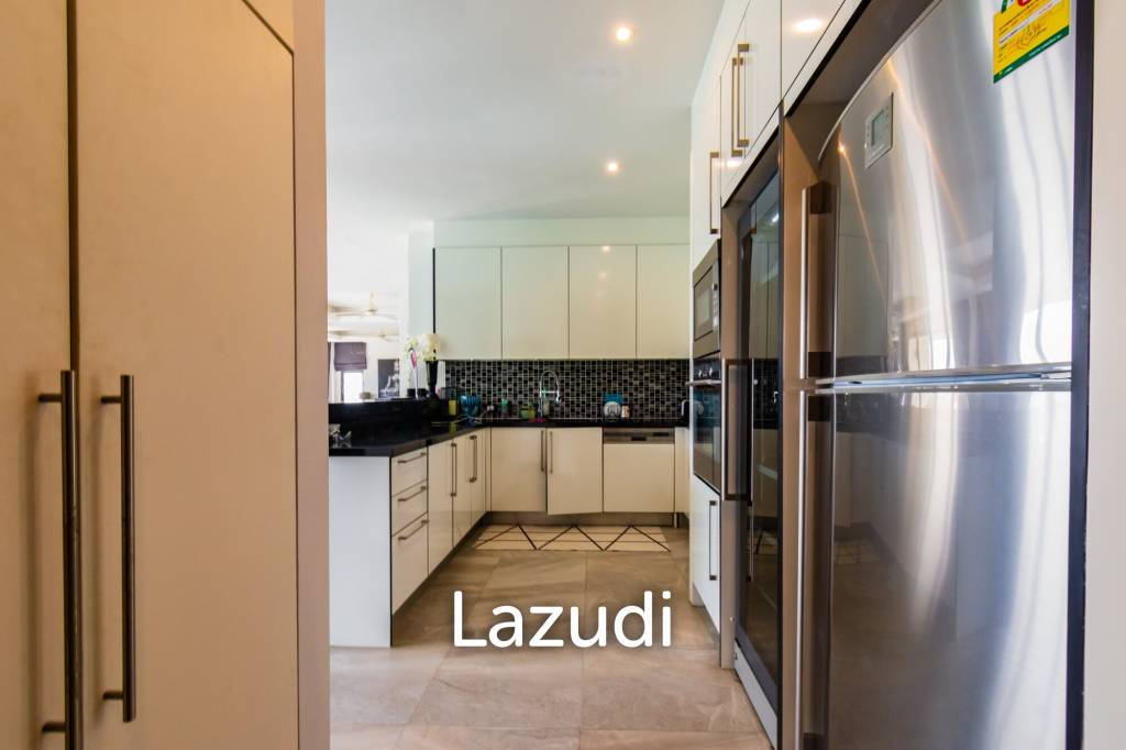 1,207 Sqm 4 Bed 5 Bath Villa For Sale