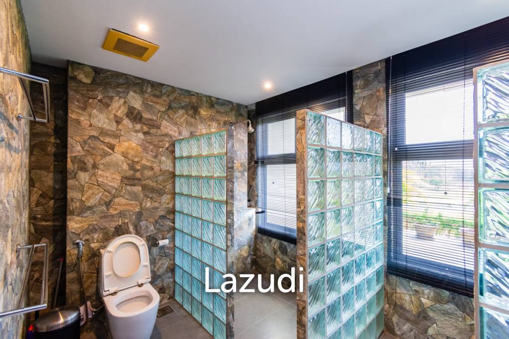 1,207 Sqm 4 Bed 5 Bath Villa For Sale