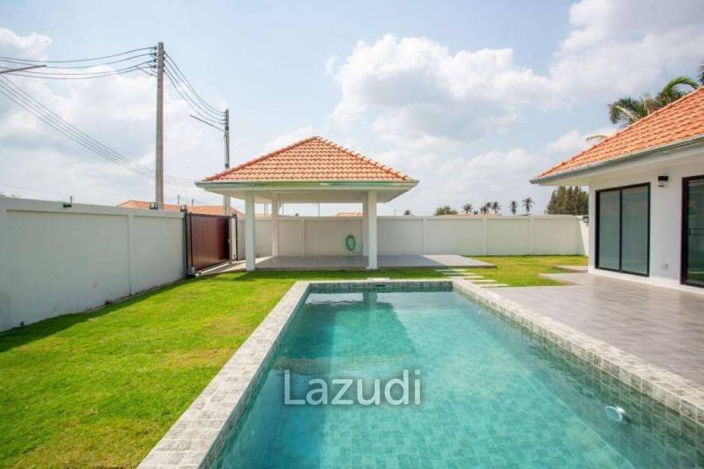 Cozy 3 Bed Pool Villa For Sale in Wang Pong Hua Hin