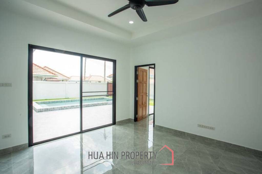 Cozy 3 Bed Pool Villa For Sale in Wang Pong Hua Hin