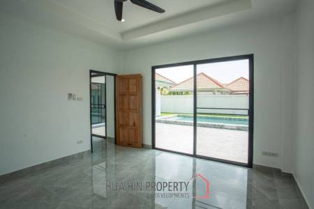 Cozy 3 Bed Pool Villa For Sale in Wang Pong Hua Hin