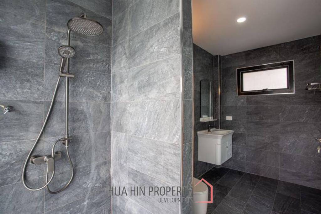 Cozy 3 Bed Pool Villa For Sale in Wang Pong Hua Hin