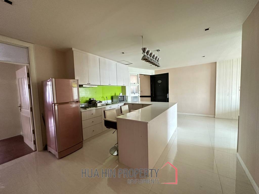 The Seaside : 2 Bed 2 Bath Condo For Sale