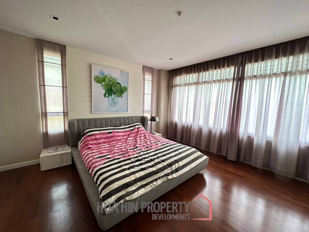 The Seaside : 2 Bed 2 Bath Condo For Sale
