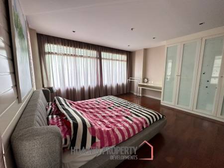 The Seaside : 2 Bed 2 Bath Condo For Sale