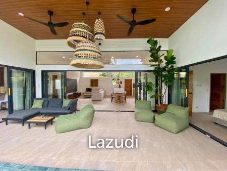 4-Bedroom Pool Villa with Mountain Views in Prime Lamai Location
