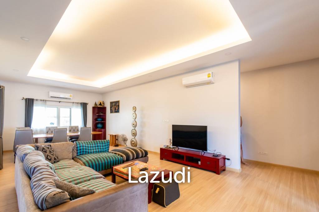 EMERALD SCENERY :  4 Bed Pool Villa with big land plot