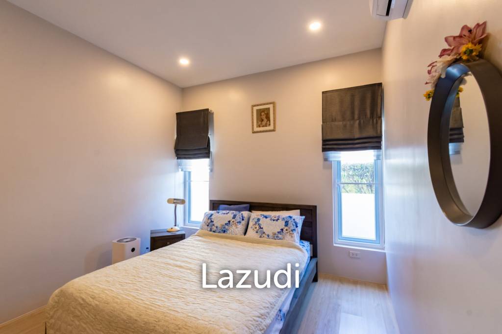 EMERALD SCENERY :  4 Bed Pool Villa with big land plot